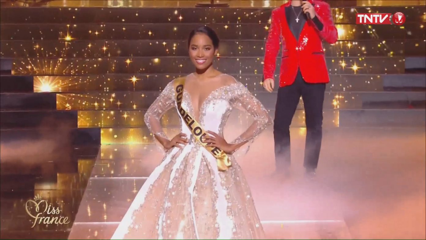 2021 | MU | France | Clemence Botino Guadeloupe-robe-finale-1392x783